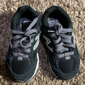 New Balance kids Running Shoe